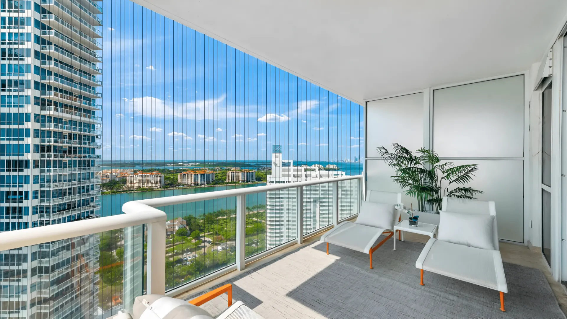 Transparent Safety Grill for Balconies